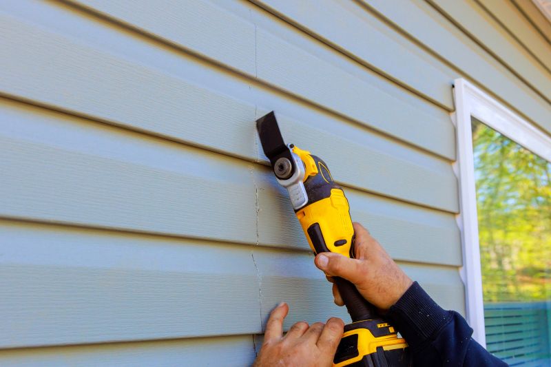 Expert Siding Repair